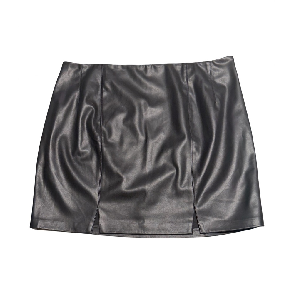 Topshop Curve Size 16 Black Faux Leather Mini Skirt